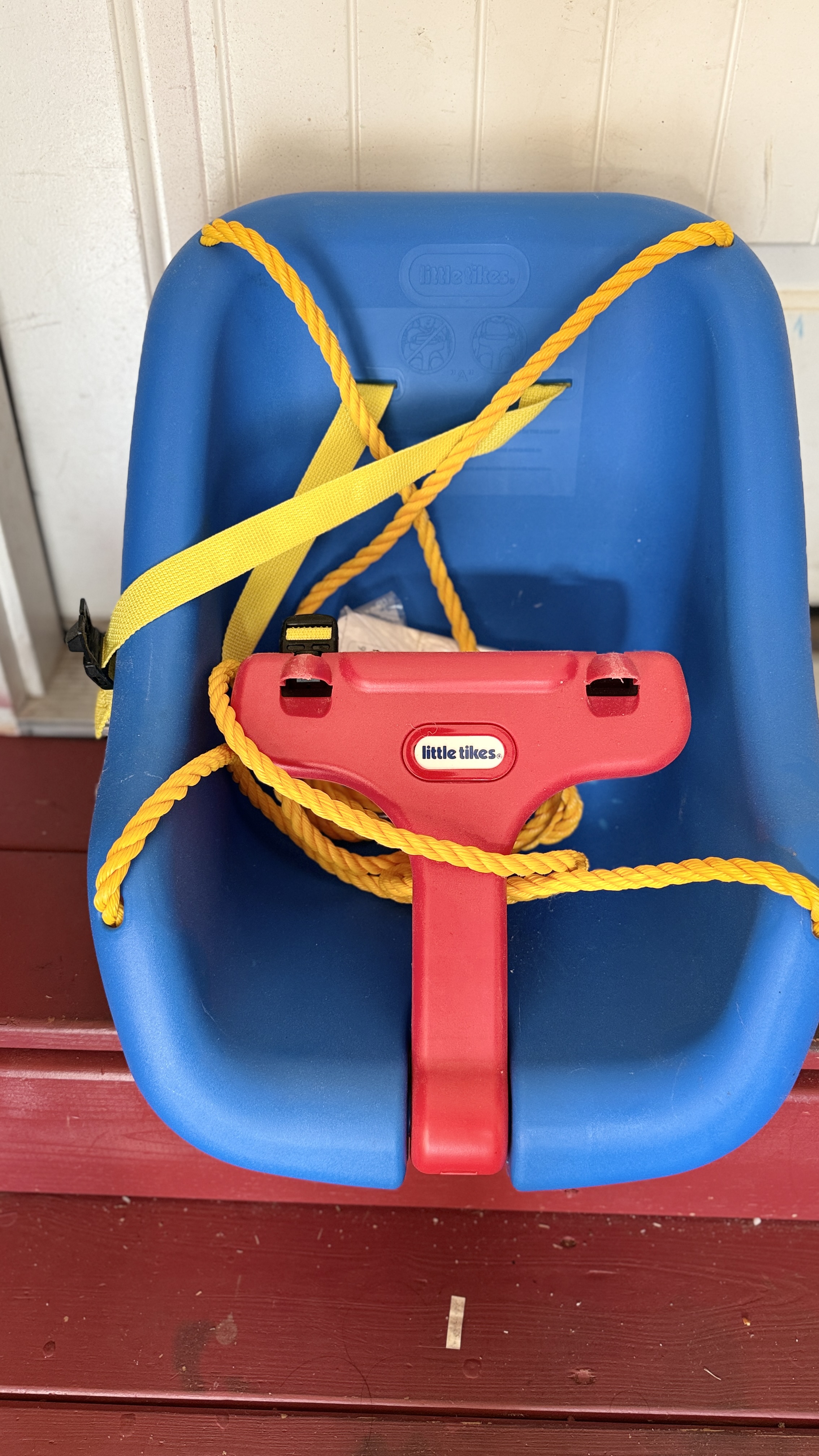 Little twikes 2-in-1 snug and secure swing